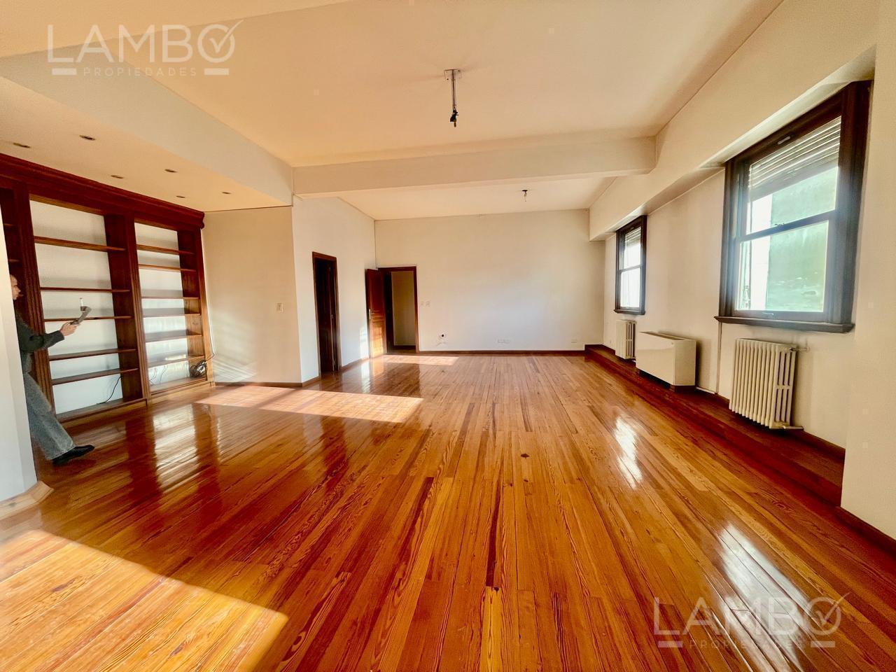 Foto de VENTA Y ALQUILER DEPARTAMENTO LOFT RECOLETA ALVEAR PALACE, imagen 2