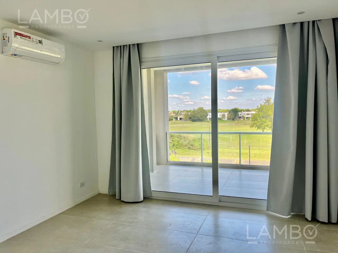 Alquiler Anual Departamento Town Houses Pilara 3