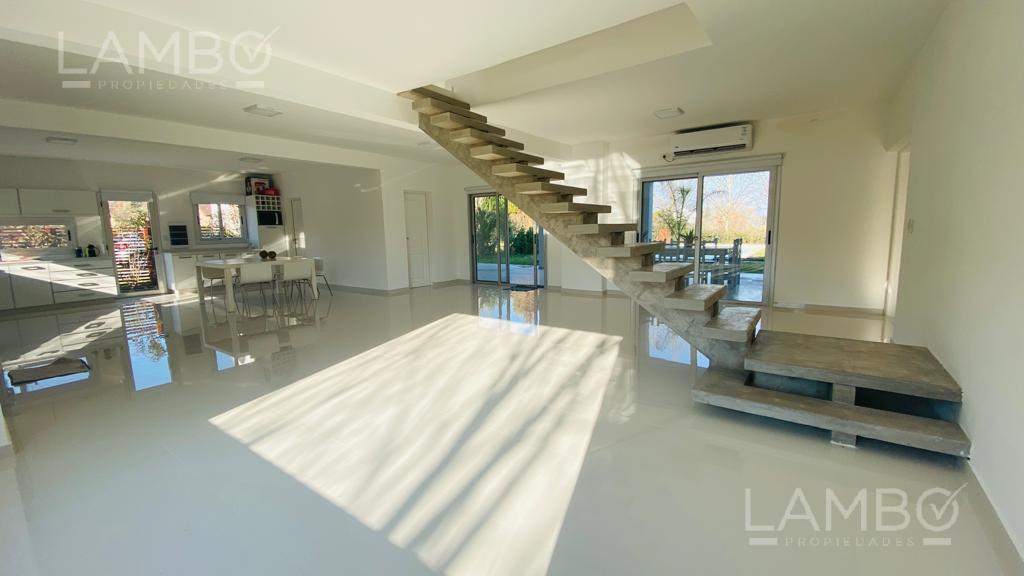 Casa - Estancias Del Pilar