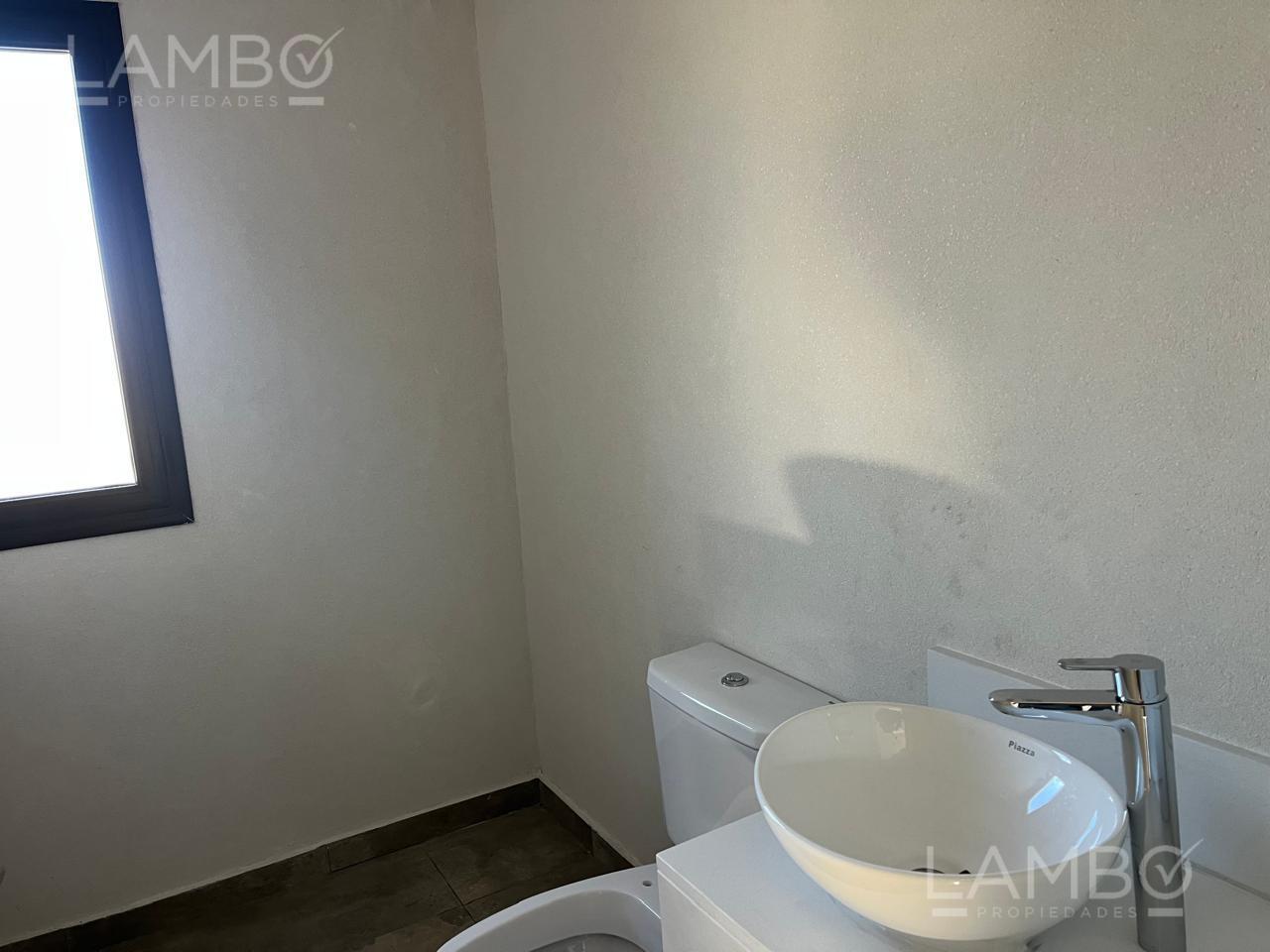 Foto de ALQUILER ANUAL Casa Pilar Santo Tomás, imagen 4