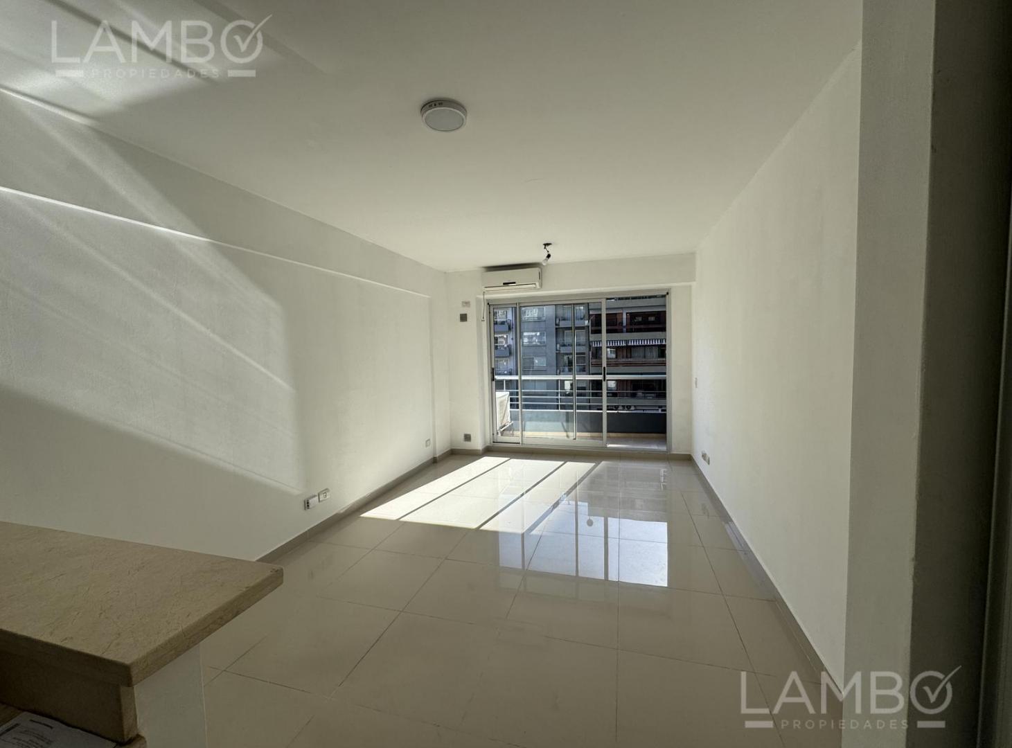 Foto de VENTA DEPARTAMENTO CON BALCON VISTA ABIERTA AMENITIES LAS CAÑITAS, imagen 3