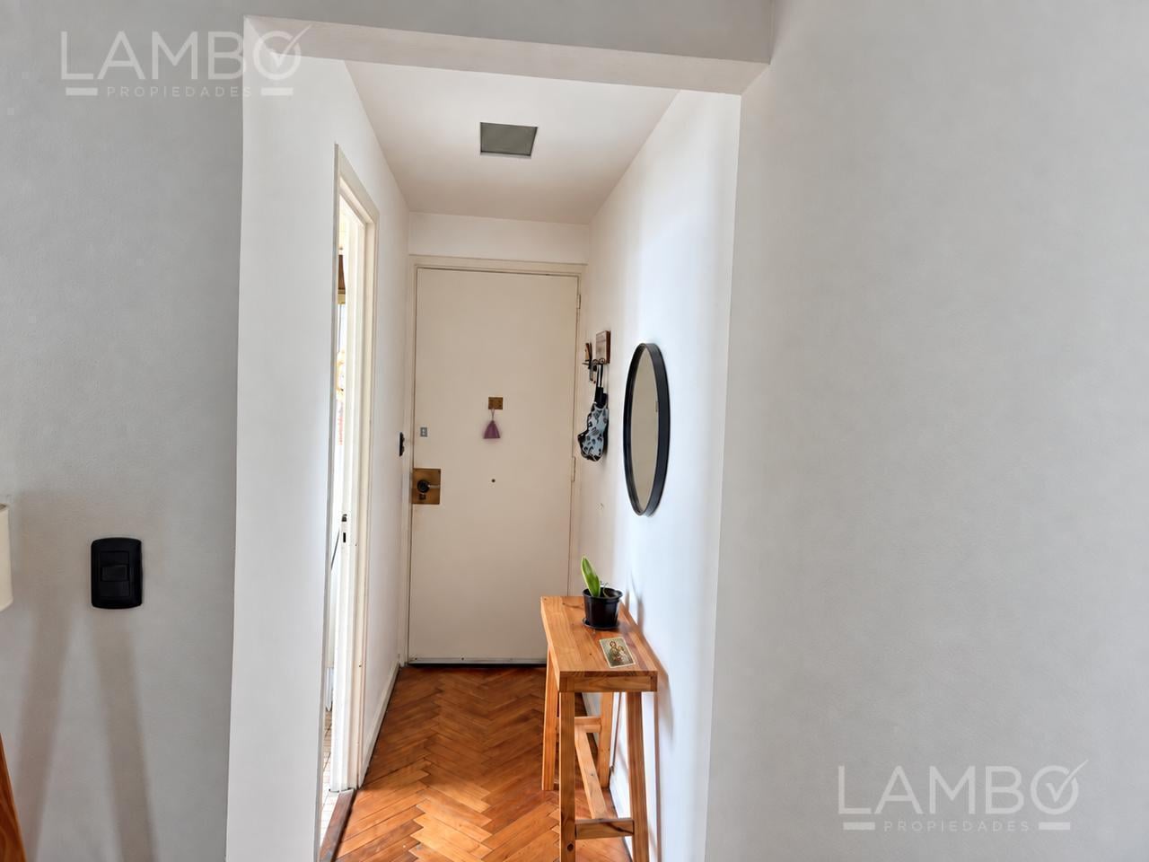 Foto de Venta Departamento Monserrat, imagen 2