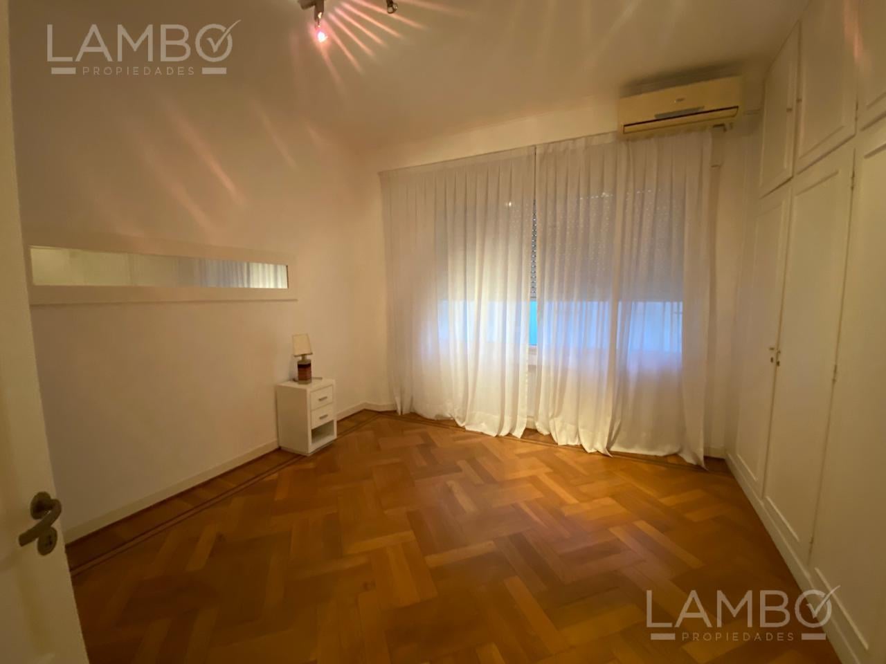 Foto de ALQUILER ANUAL Departamento Recoleta, imagen 1