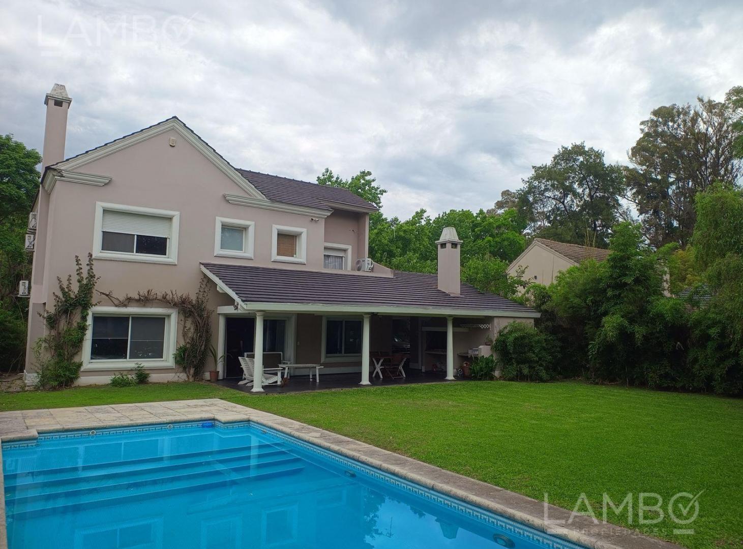 Foto de Alquiler Anual Casa Altos Del Golf, imagen 1
