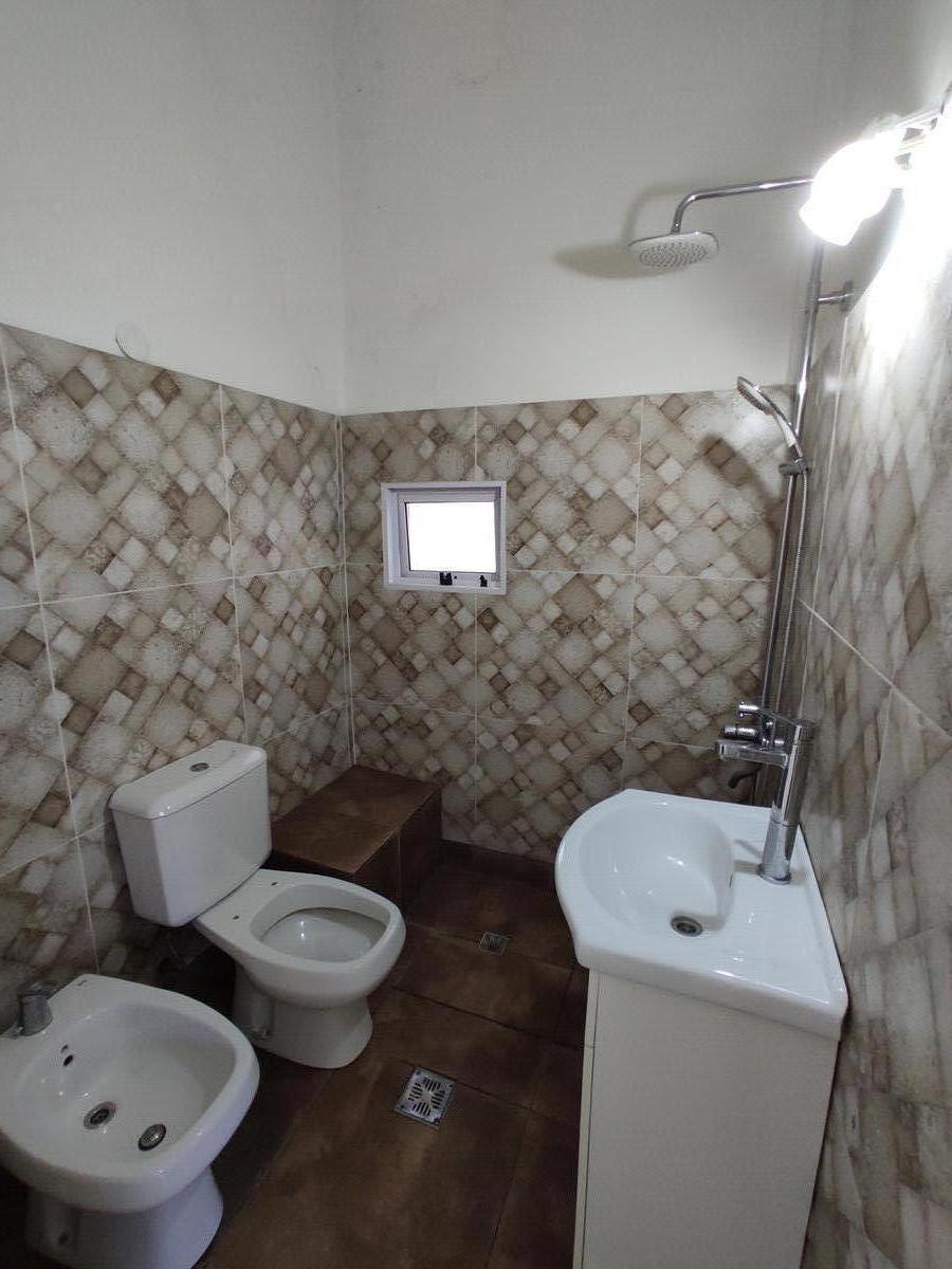 Casa Lote Propio - Adolfo Alsina 2800 - Dos Unidades con Entrada Indep - Florida 2