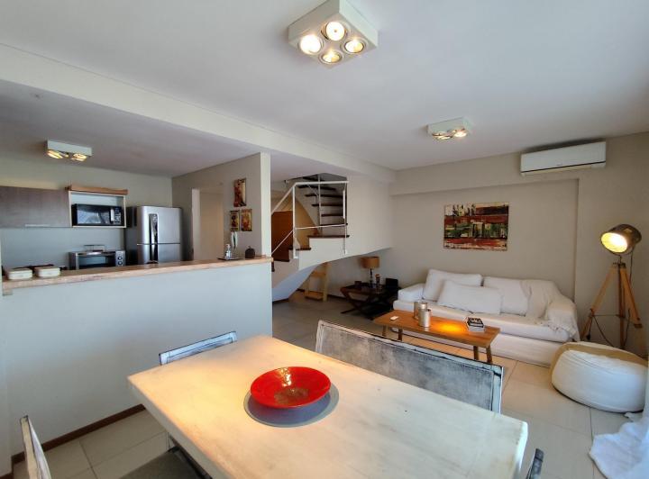 Vista Bahía - Espectacular duplex de 3 ambientes con terraza propia 2