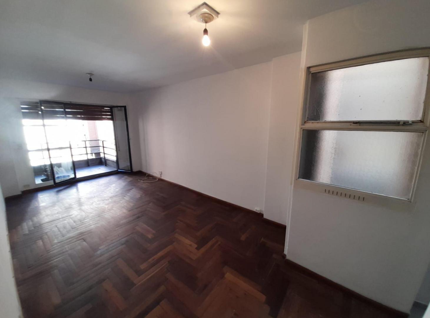 Foto de Departamento de un dormitorio con balcon en pleno nueva cordoba!!, imagen 1