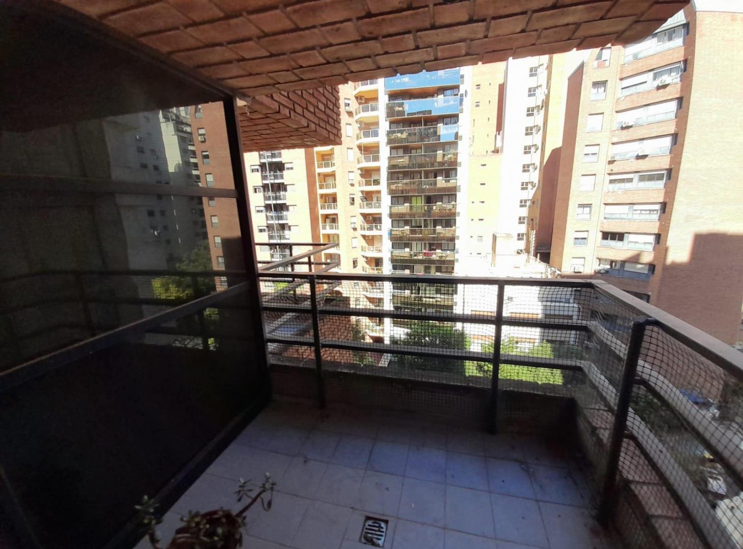 Foto de Departamento de un dormitorio con balcon en pleno nueva cordoba!!, imagen 5