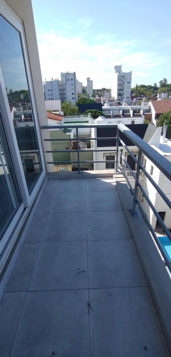Monoambiente Estrenar balcon - 41m2 -Apto Credito - Apto Prof.-Artigas al 4900