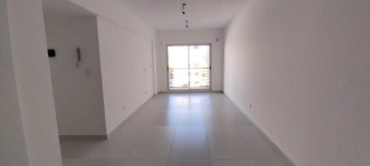 Alquiler Departamento 3 amb estrenar, toilette, balcon- Moldes al 3000 4