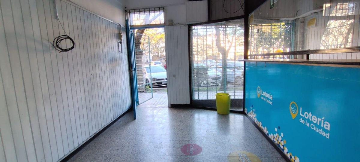 Foto de Local 34m2 - 4,5 x 9m - Exc zona comercial - Roosevelt al 5000, imagen 2