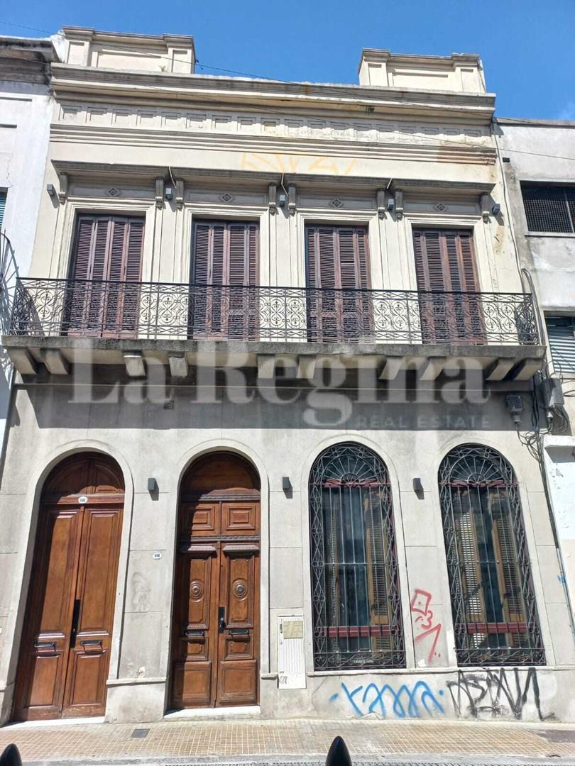 Departamento Duplex en Venta Ubicado en San Telmo, Capital Federal, Buenos Aires 1