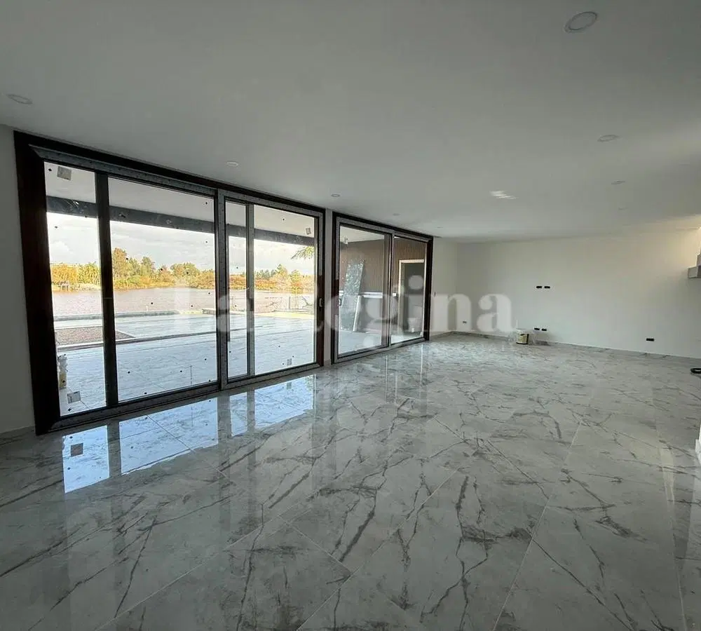 Casa  en Venta en Canal Barrio Nautico, Villanueva, Tigre 5