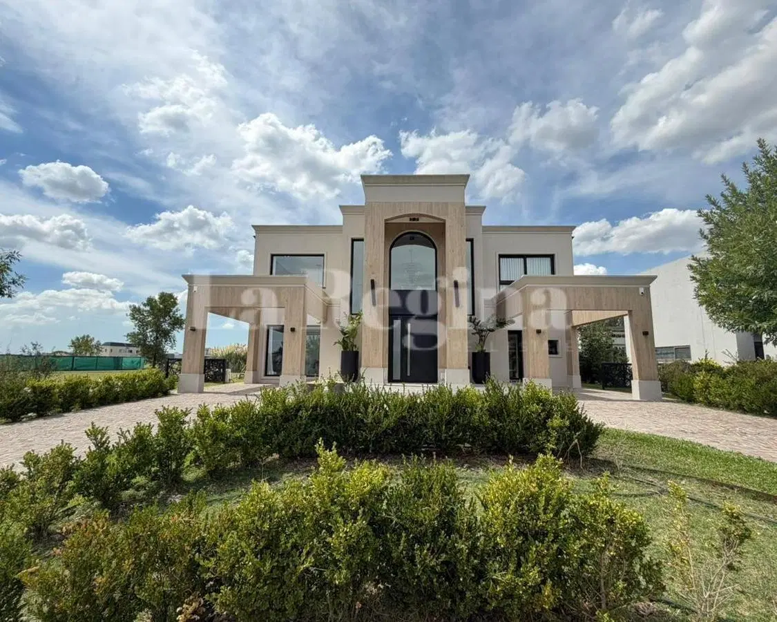 Casa  en Venta en Terralagos, Canning, Ezeiza 4