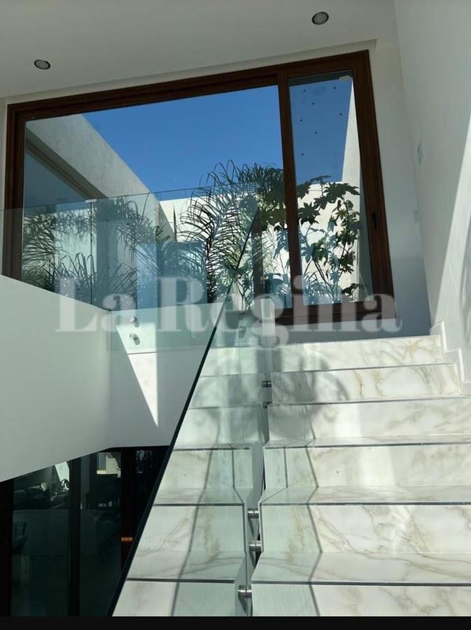 Foto de Casa al lago en Venta en Laguna Grande,, imagen 2