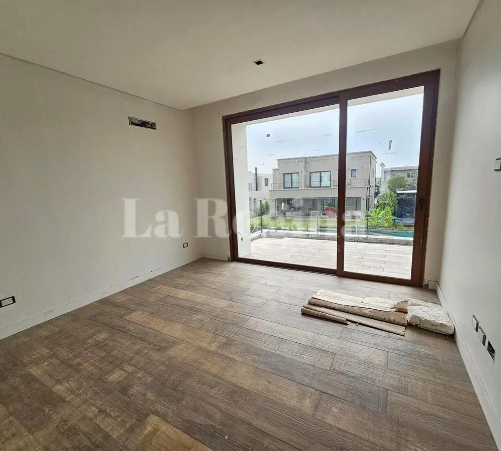 Casa  en Venta en Carpinchos, Nordelta, Tigre 4