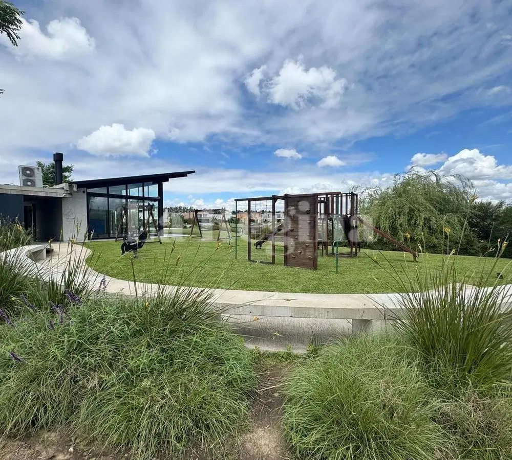 Casa  en Venta en Carpinchos, Nordelta, Tigre 4