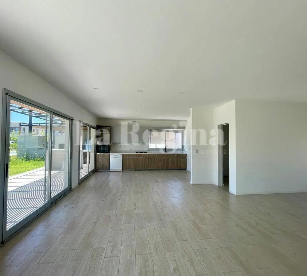 Casa  en Venta en Carpinchos, Nordelta, Tigre 4