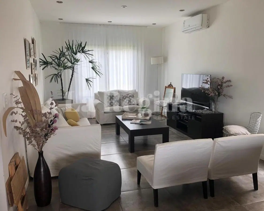 Casa  en Venta en Vila Marina I, Villanueva, Tigre 2