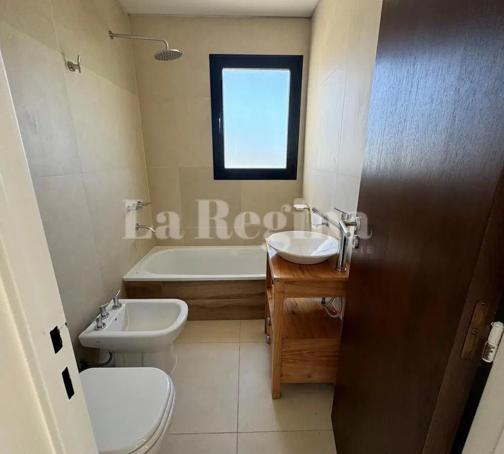 Casa  en Venta en El Cantón Golf, El Cantón, Escobar 5