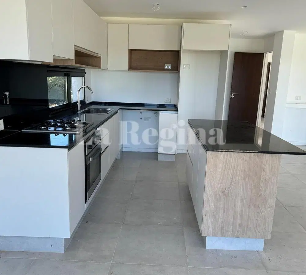 Casa  en Venta en El Cantón Golf, El Cantón, Escobar 2