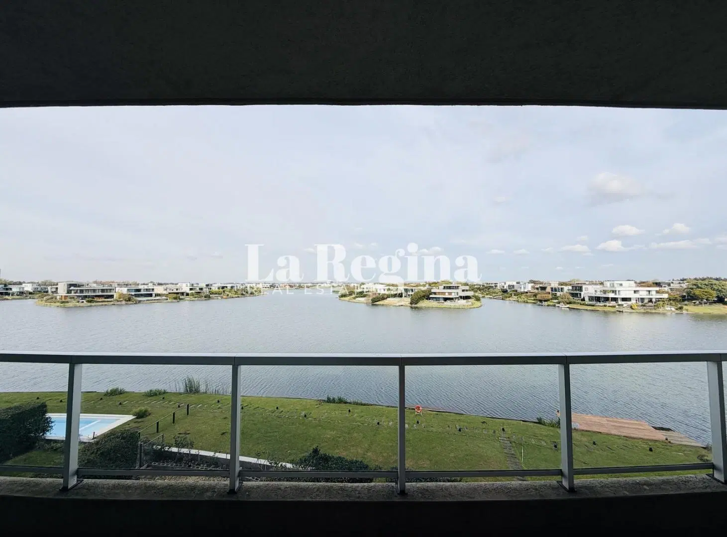 Venta Departamento en Acqua Golf al agua 3