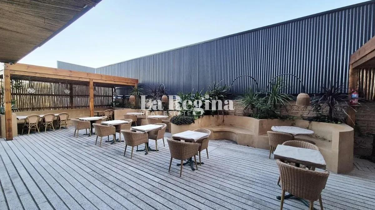 Foto de Local en Venta o Alquiler Delta Point Tigre, amplio y excelente vidriera, imagen 4