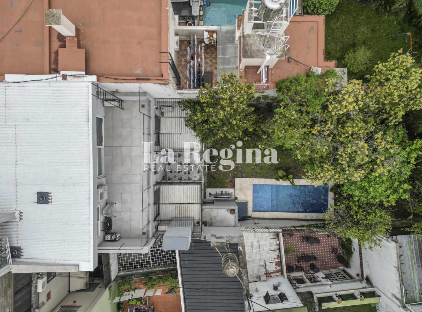 Foto de Casa premium Venta en Colegiales, con parque , pileta, cochera cubierta, imagen 5