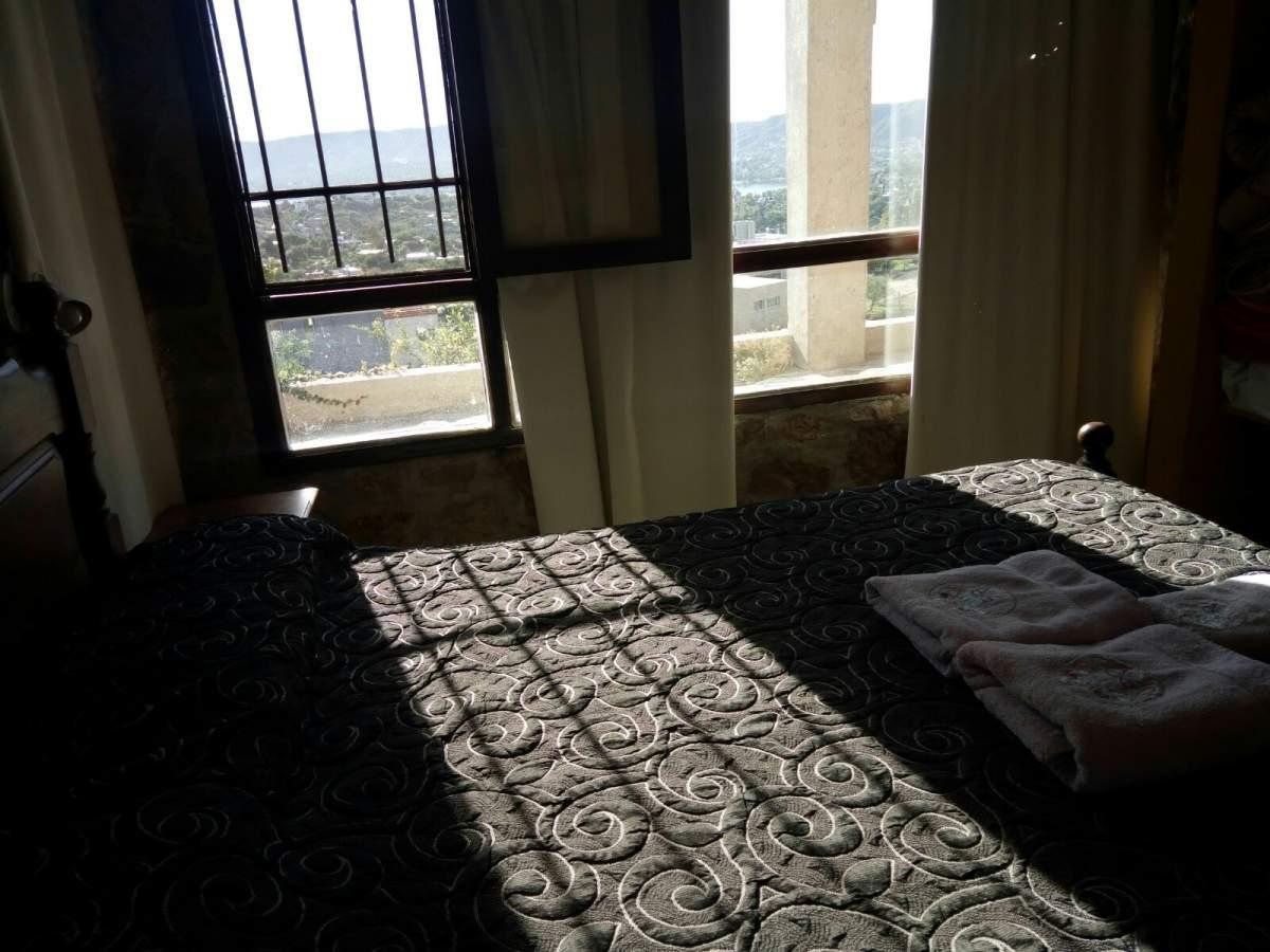 Complejo de Cabañas, Pileta, Jacuzzi Casa de 3 Dorm - Terreno 7800 m² 4