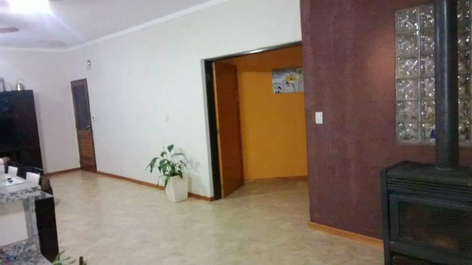 Complejo de Cabañas, Pileta, Jacuzzi Mas Casa de 3 Dorm y Parque de 7800 m² 3