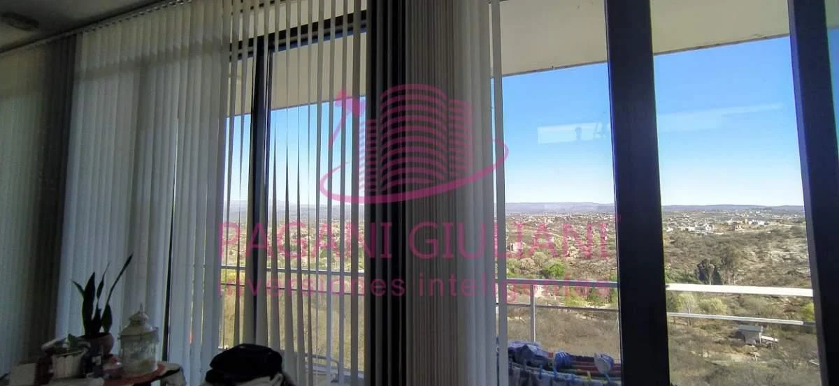 (Cod 335) Casa en Venta con Vista a Los Gigantes. Villa Carlos Paz 1