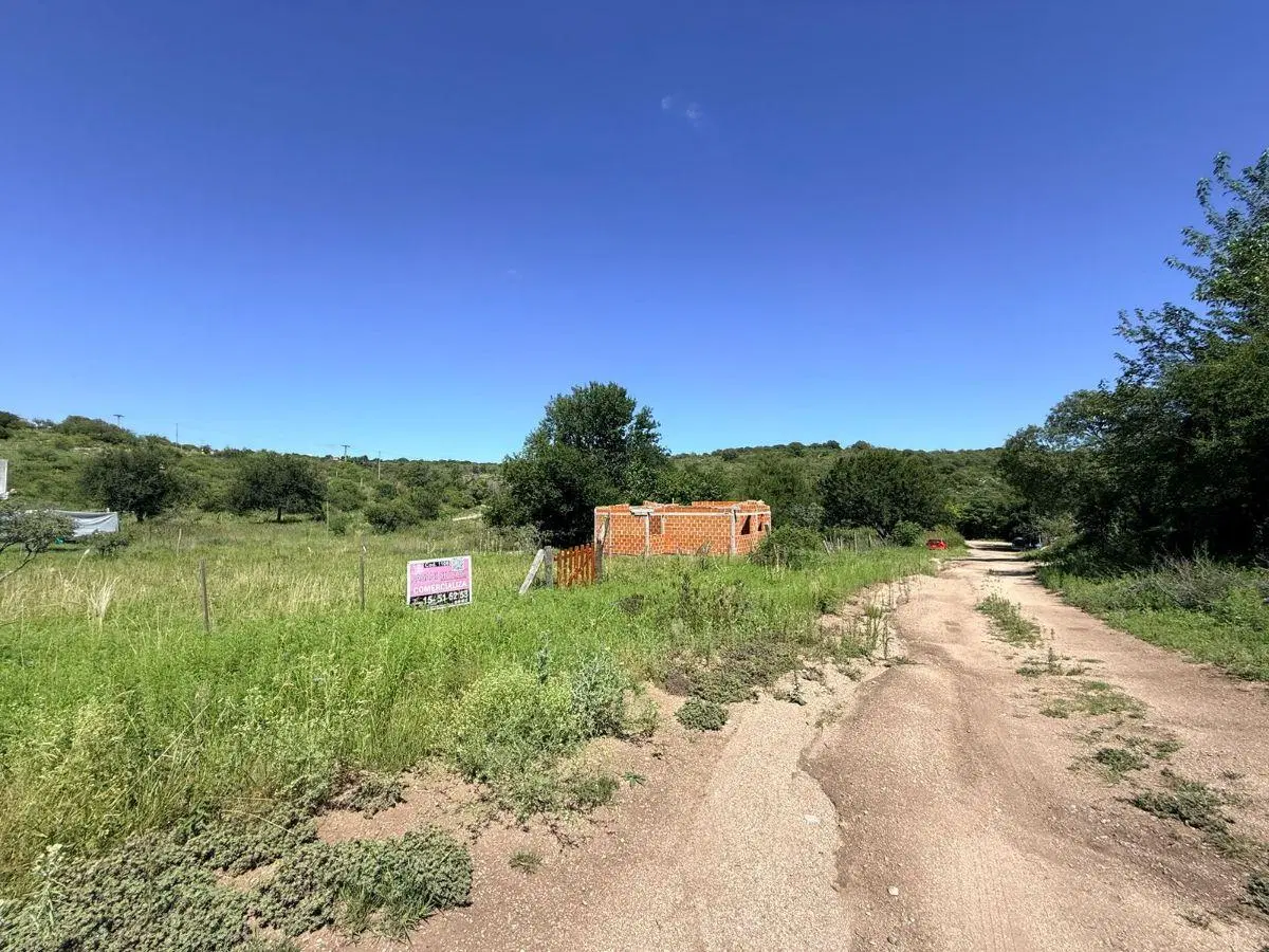TERRENO EN TANTI- A 5 CUADRAS DE COLONIA BANCO NACION- EN VENTA 2