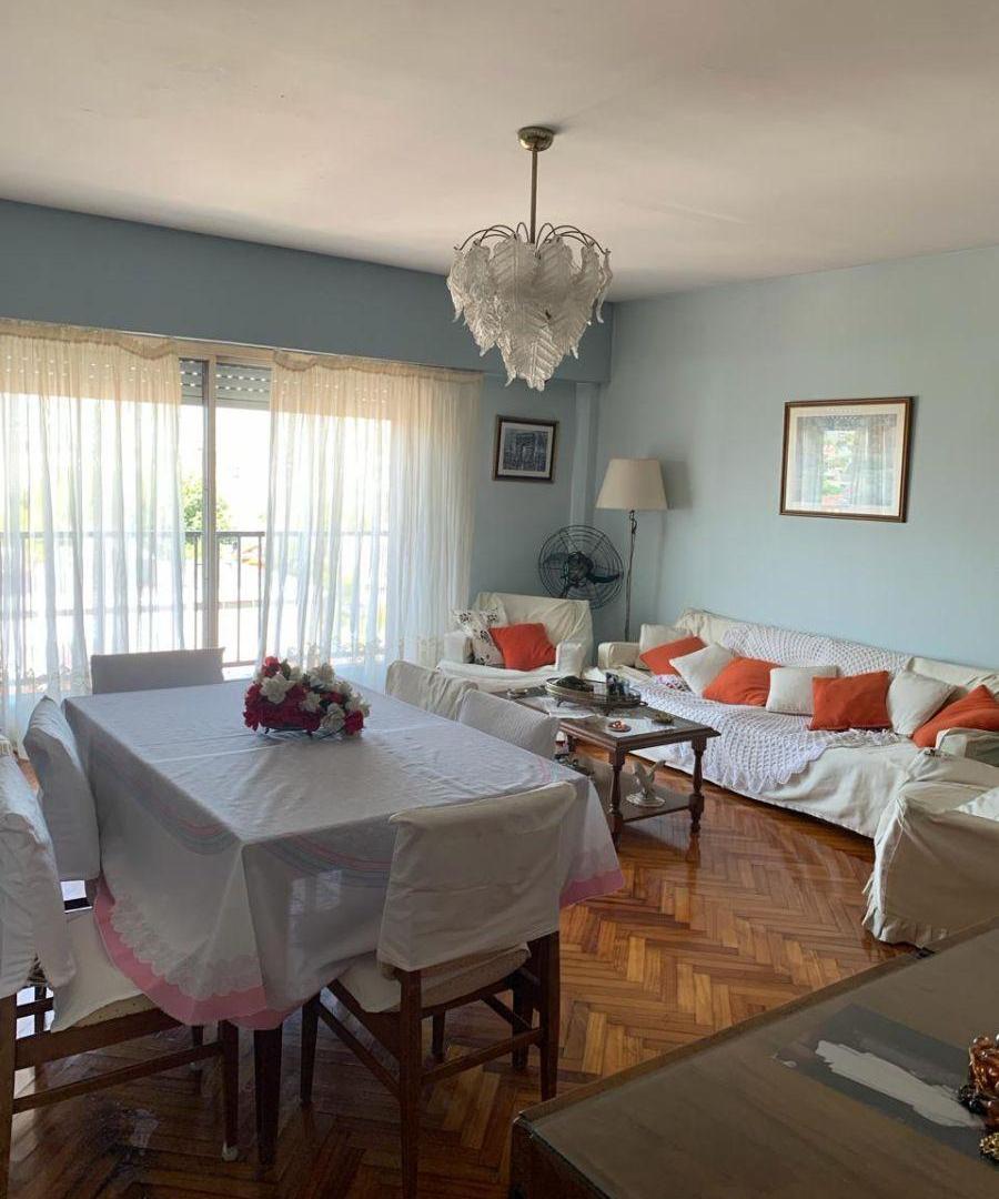 LINIERS SEMIPISO DE 3 AMB CON BALCON