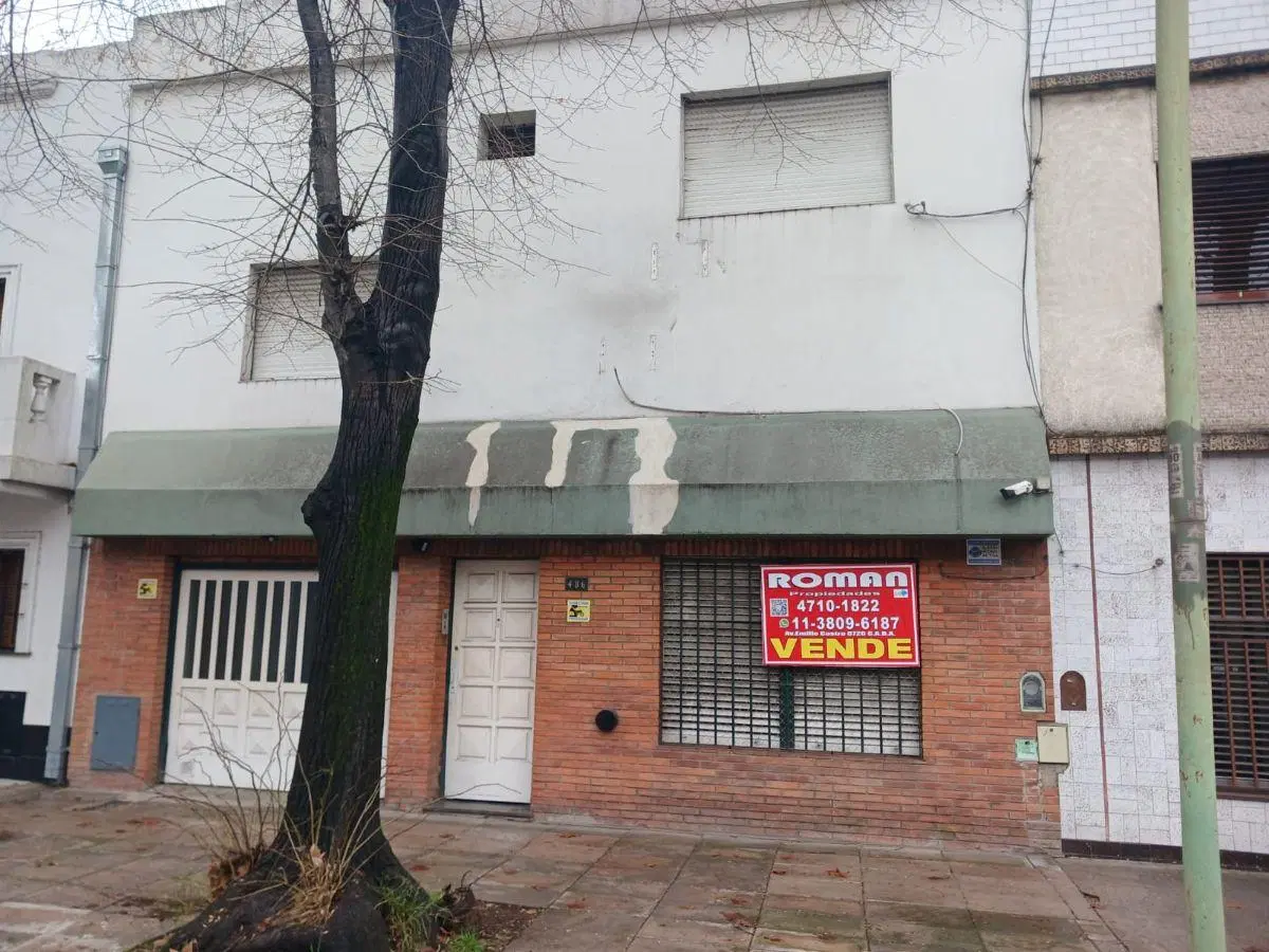 LINIERS EX MUNICIPAL 4 AMBIENTES CON GARAGE Y TERRAZA 1