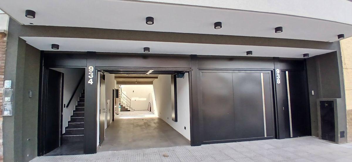 Foto de MATADEROS / VILLA LURO TRIPLEX 4 AMB COCHERA 2/3 AUTOS, imagen 2