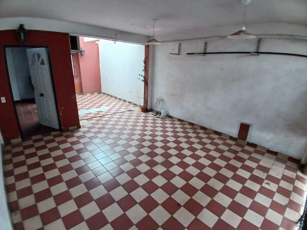 Foto de CASA 5 AMBIENTES EN LINIERS, imagen 3
