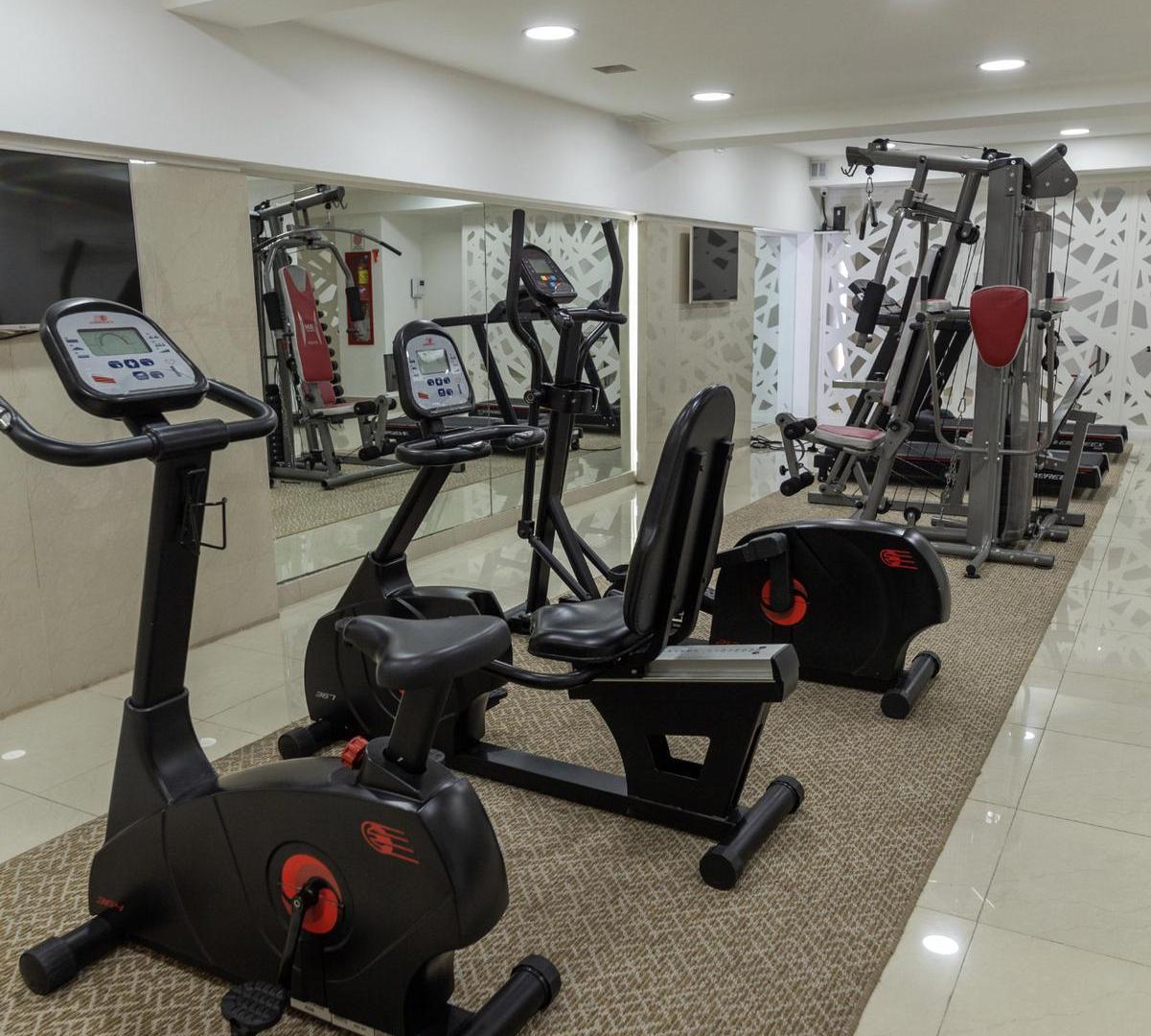 Foto de EN VENTA | 4 AMBIENTES | 3 DORMITORIOS | 2 PATIOS + BALCÓN | 3 BAÑOS |, imagen 3