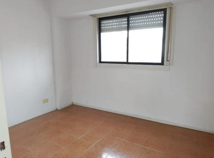 Hermoso 2 Ambientes con BALCON IMPECABLE 5