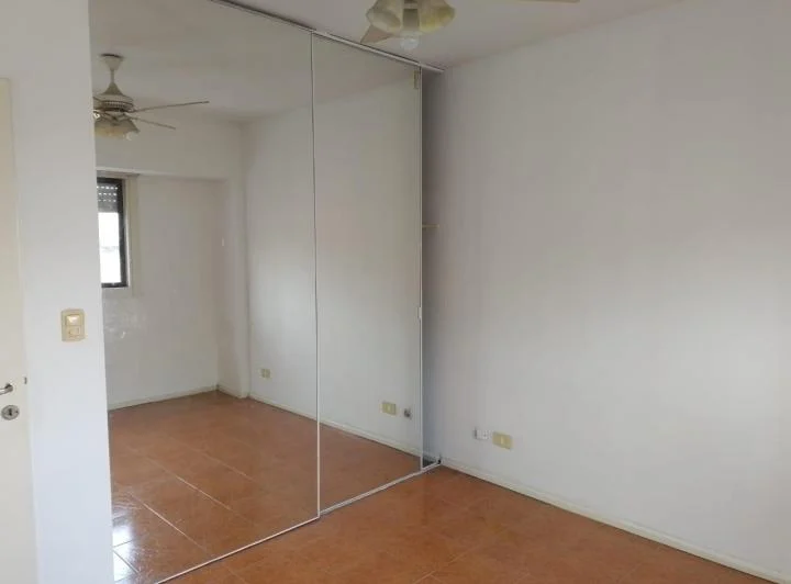 Hermoso 2 Ambientes con BALCON IMPECABLE 4