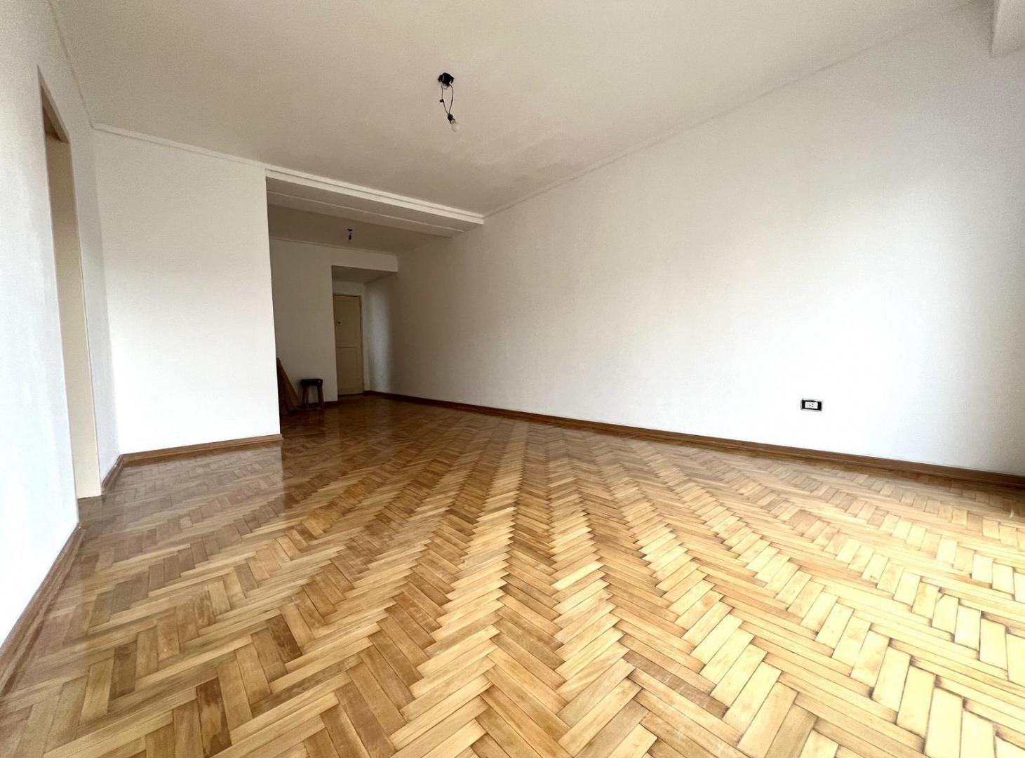 Foto de Venta Congreso 4 ambientes a Nuevo, imagen 4