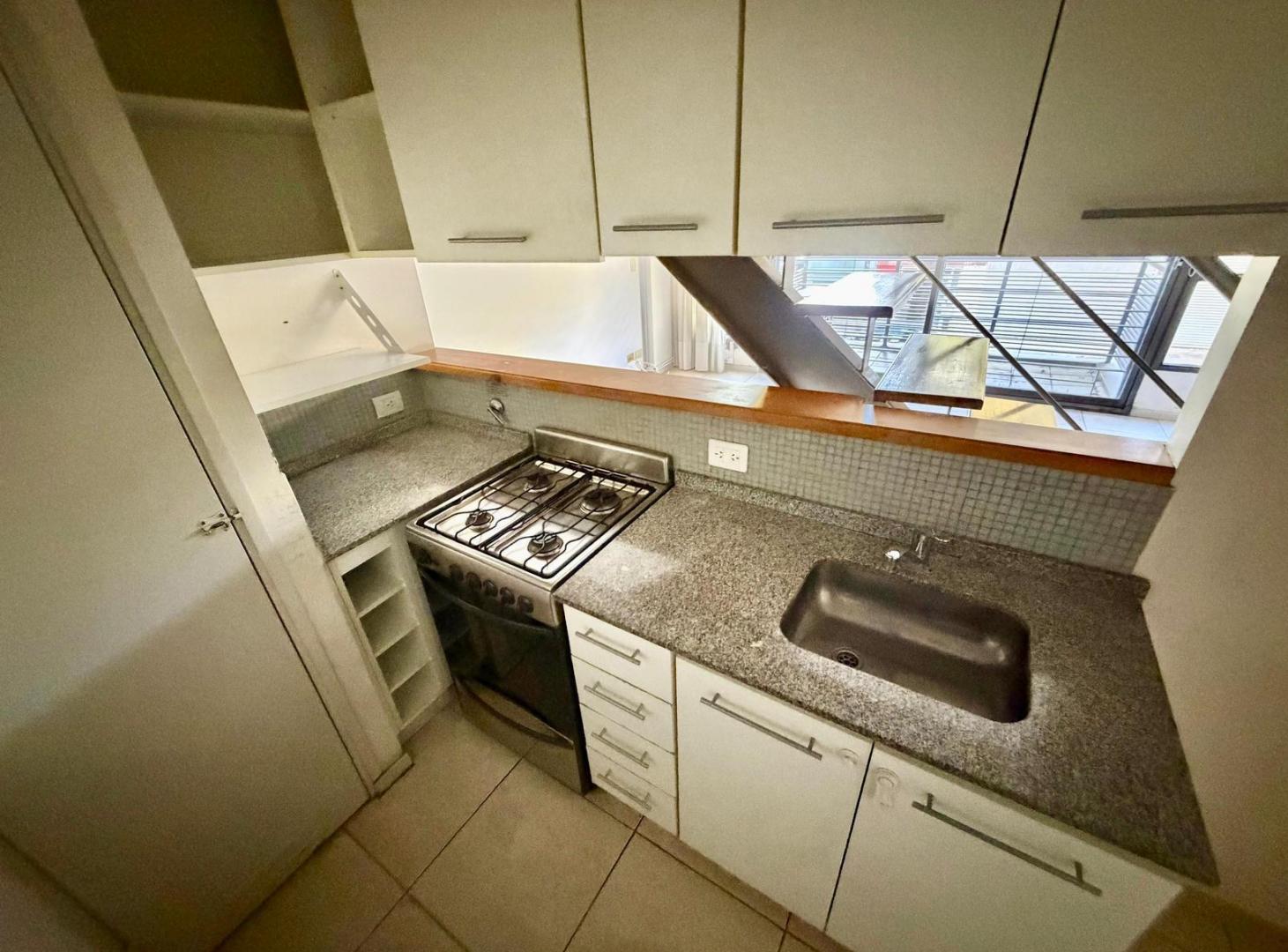 Foto de Departamento TIPO Duplex 3 ambientes Baño y Toilette Cochera FULL, imagen 2