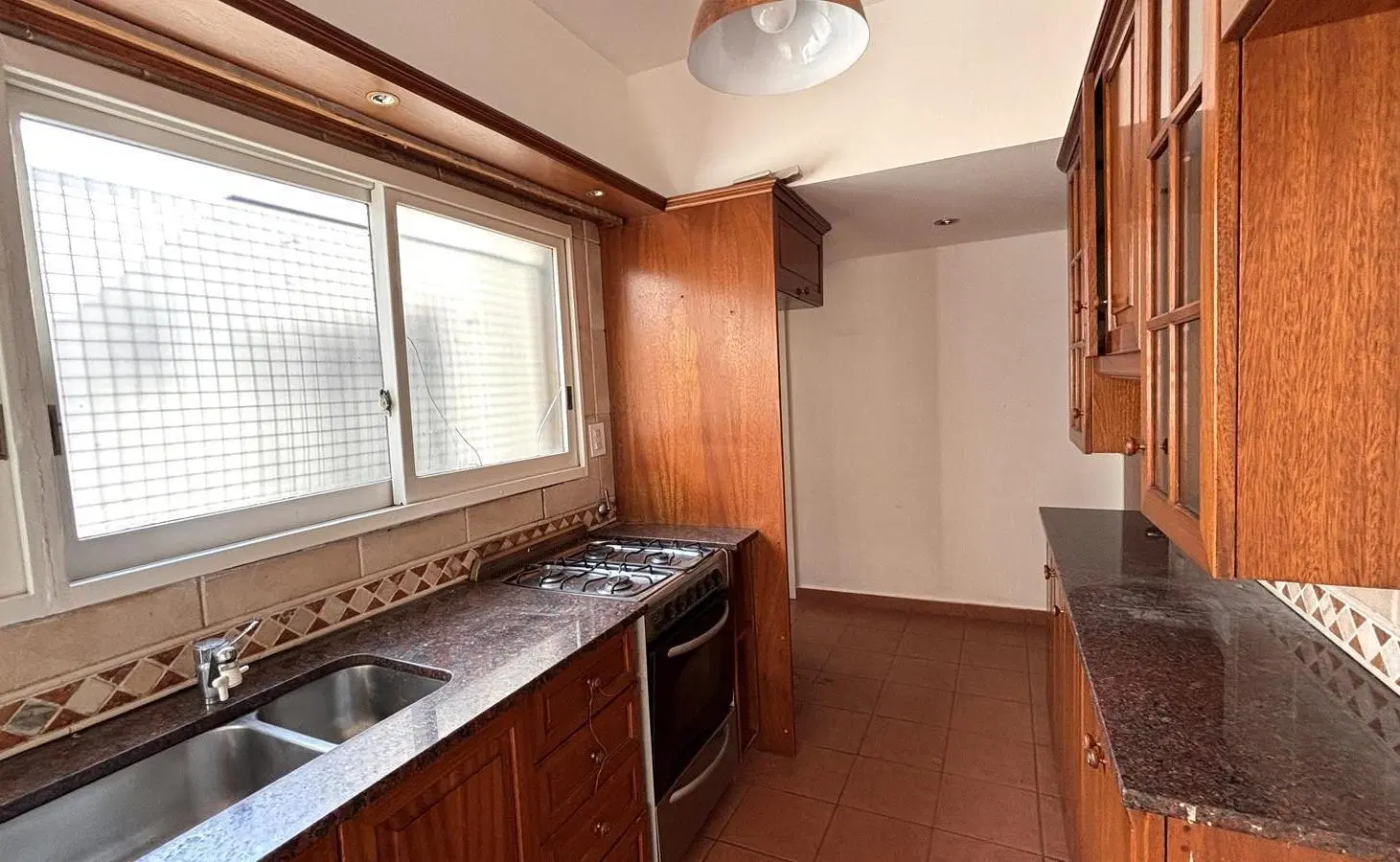 Departamento venta Belgrano 2 dormitorios y dep cochera baulera sum parrilla luminoso 4