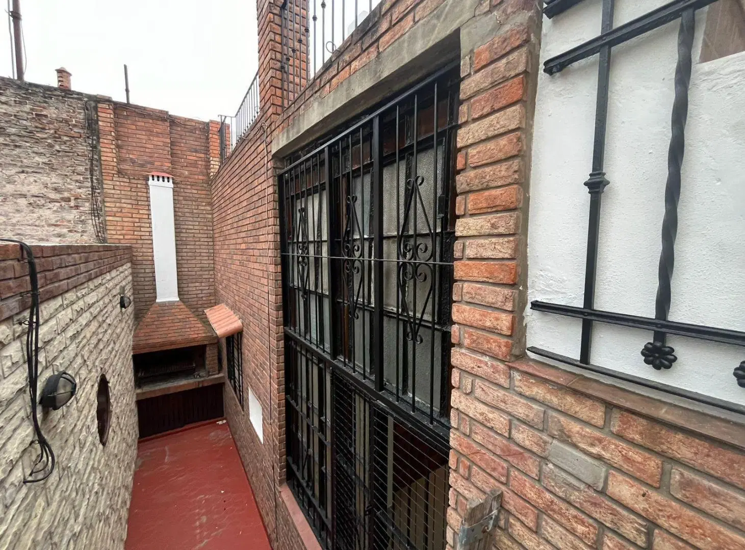 PH en Constitución USO PROFESIONAL COMERCIAL CON VIVIENDA 3