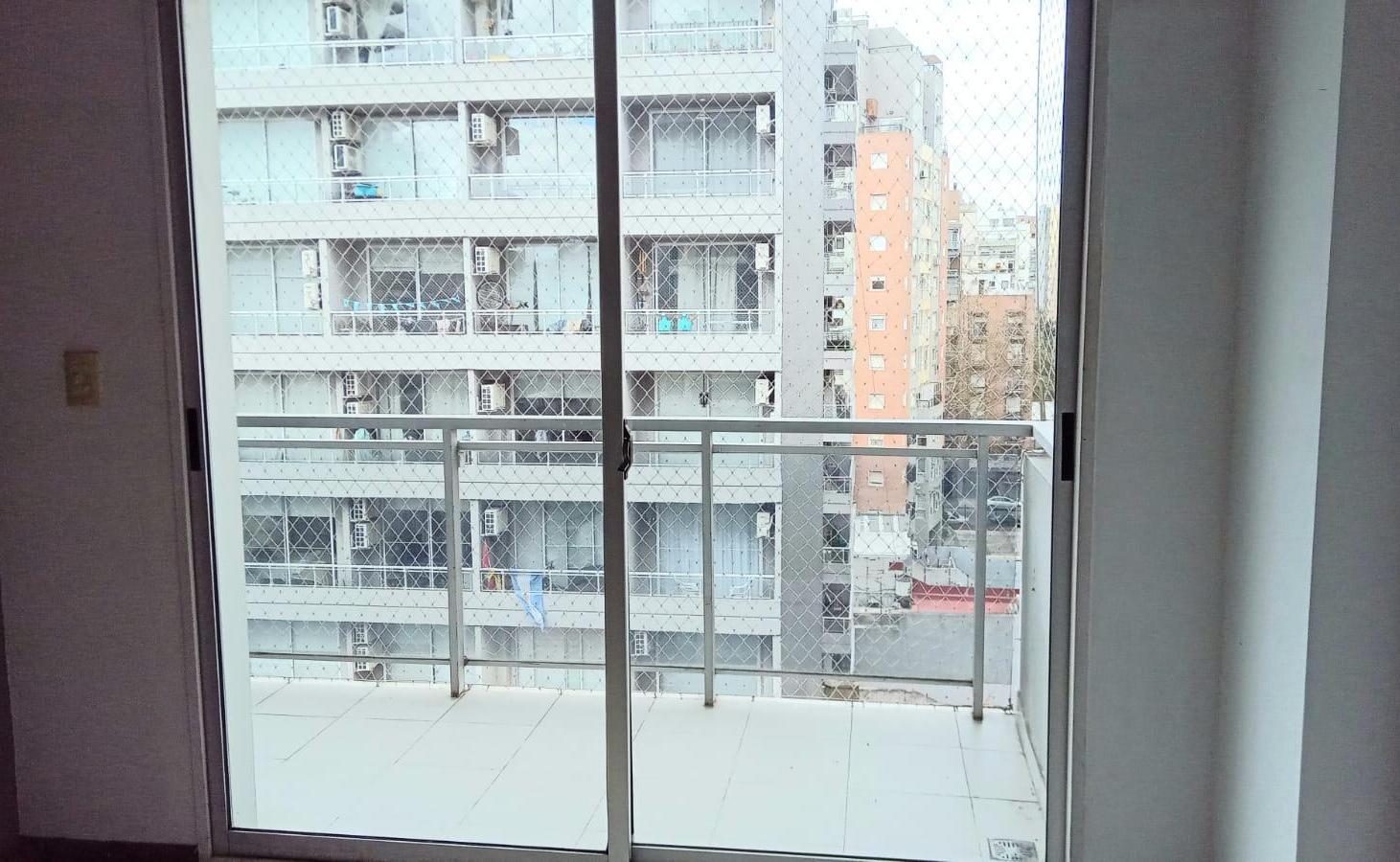 Foto de 2 ambientes piso alto balcón Luminoso Precioso, imagen 3