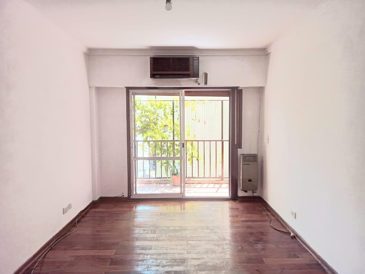 Foto de 3 Ambientes con Balcon y Baulera super Luminoso, imagen 4