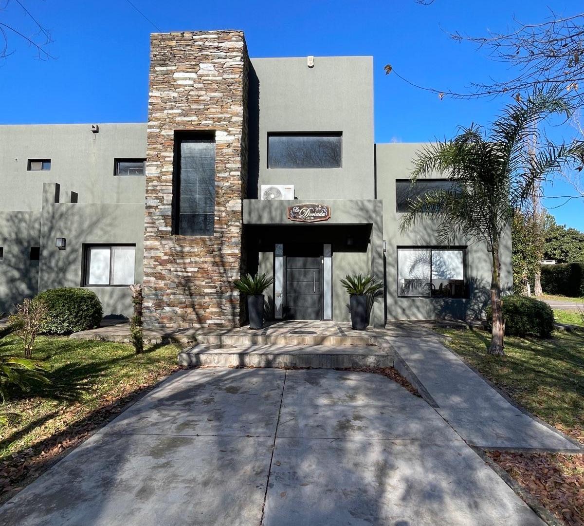 VENTA Casa 4 dormitorios - Segundas Colinas - Pilar
