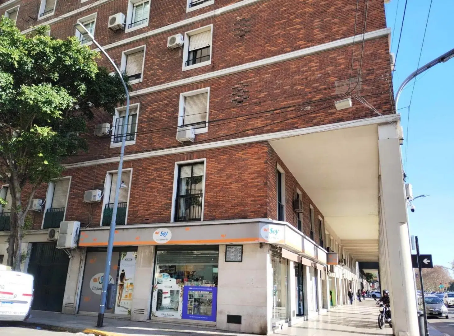 VENTA departamento 2 dormitorios, cochera, RECOLETA, Patio Bullrich 2