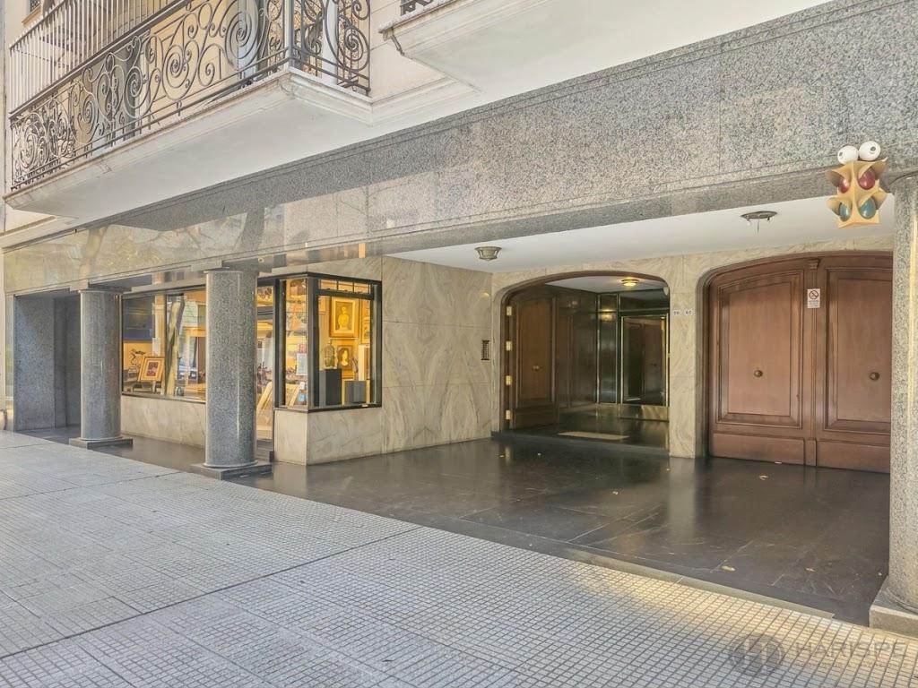 Foto de Espectacular departamento venta en Arroyo la cuadra mas linda de Buenos, imagen 3