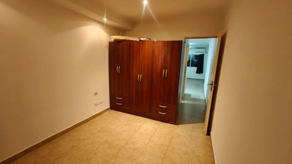Alquiler Departamento 2 ambientes con balcón y terraza. Emilio Mitre 348 5