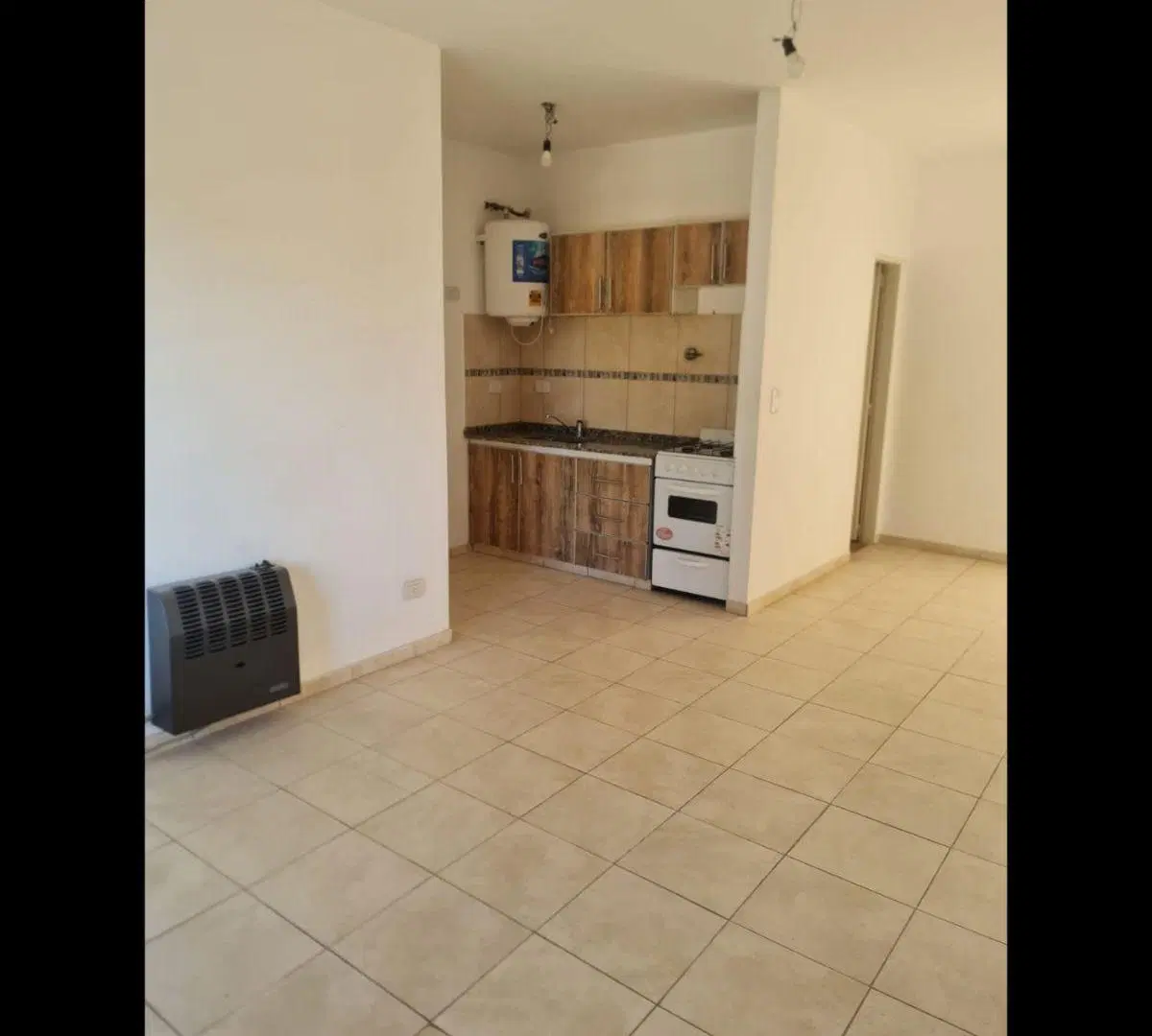 Departamento 2 ambientes con cochera/ Pringles 520 1